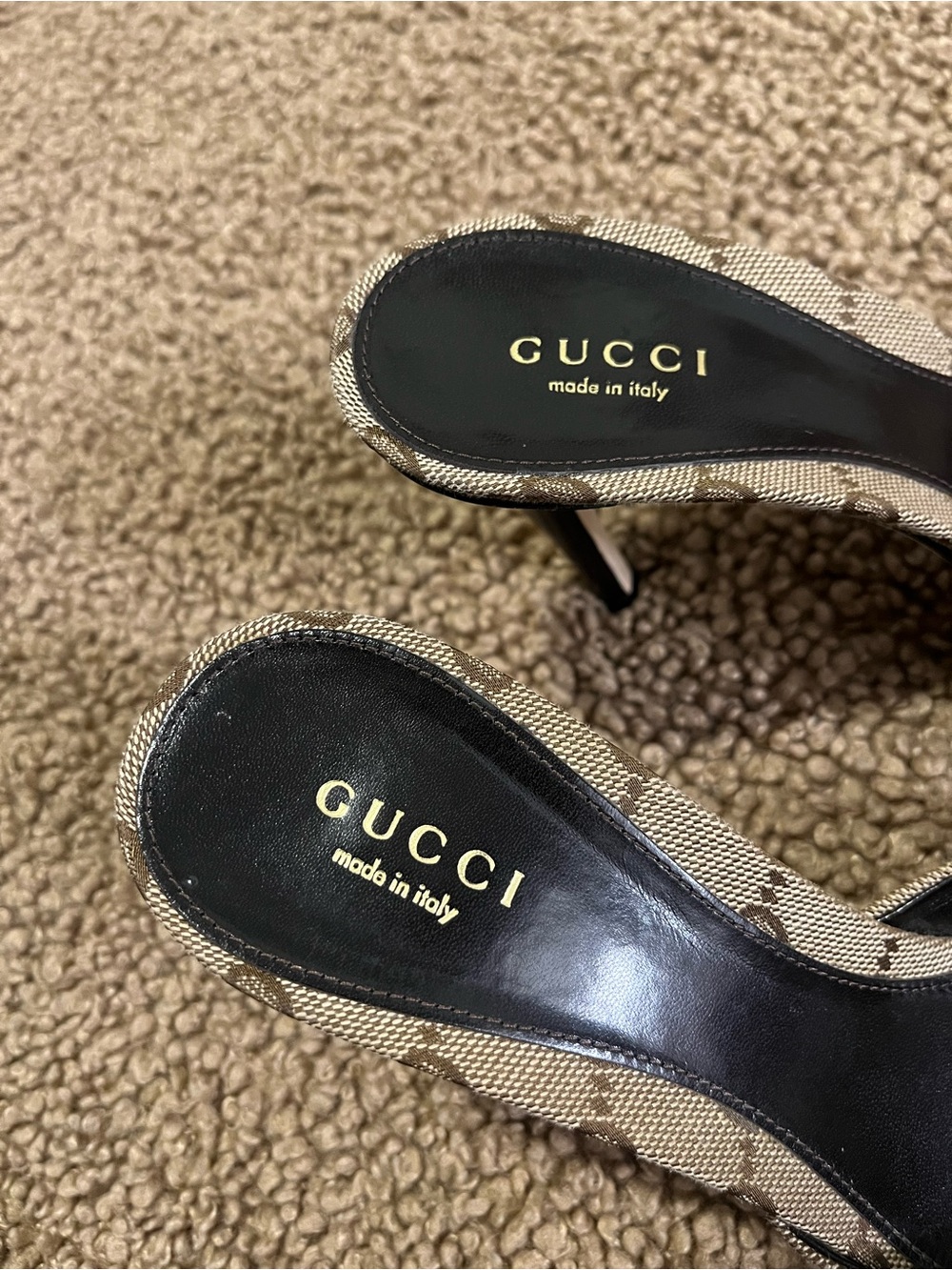 Gucci 🔥 - Picture 4 of 9